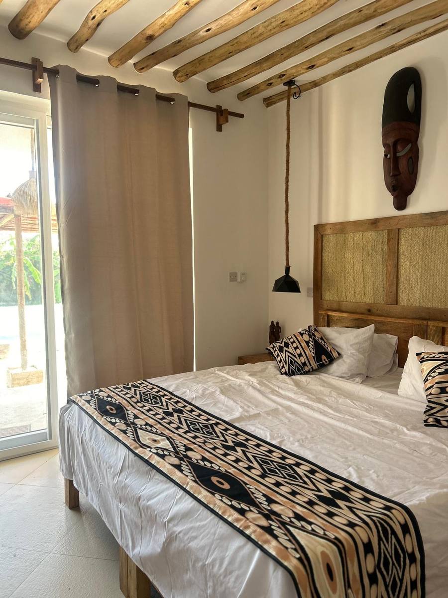 Africa Garden Suite 2